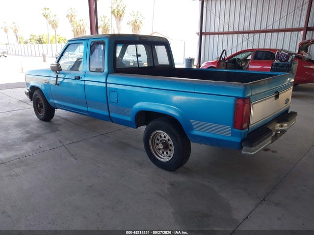 Ford Ranger Super Cab