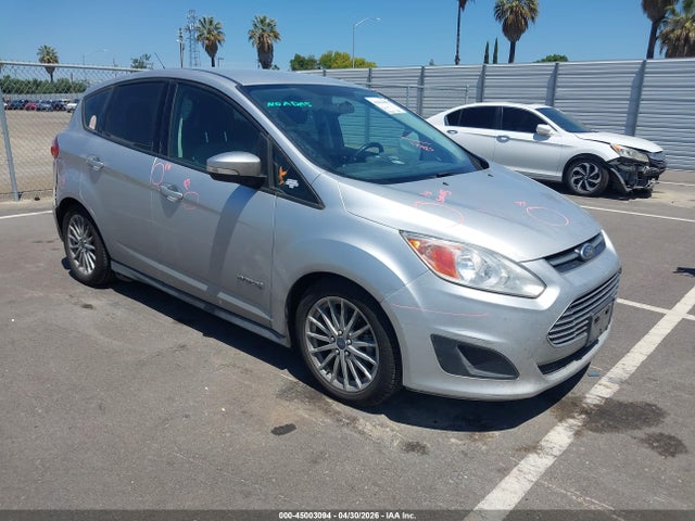 Salvage Ford C-MAX Hybrid Image