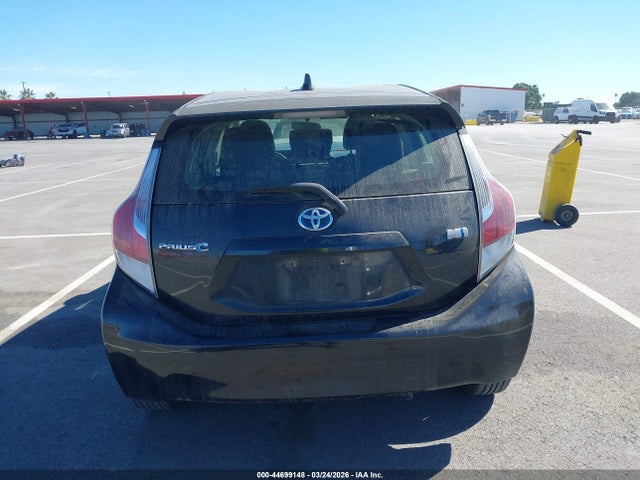 Toyota Prius c Two