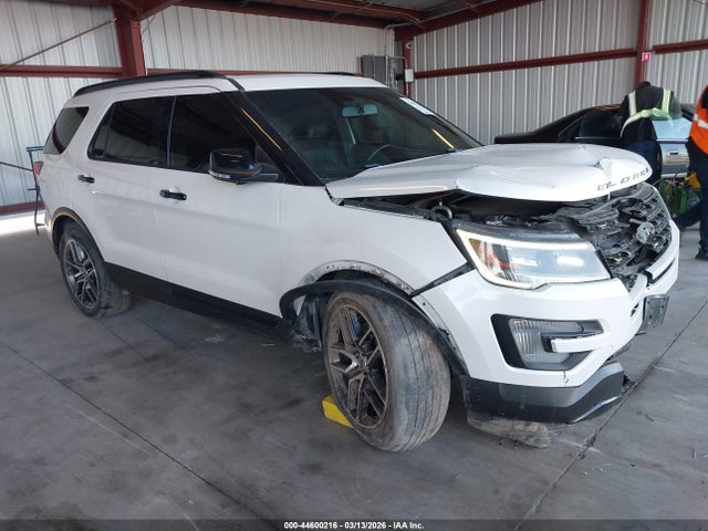 Salvage Ford Explorer Image