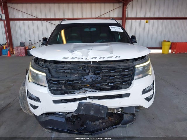 Ford Explorer Sport
