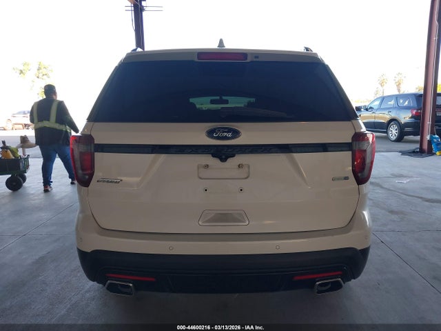 Ford Explorer Sport