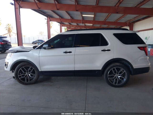 Ford Explorer Sport