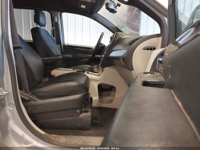 Dodge Grand Caravan Sxt