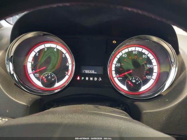 Dodge Grand Caravan Sxt