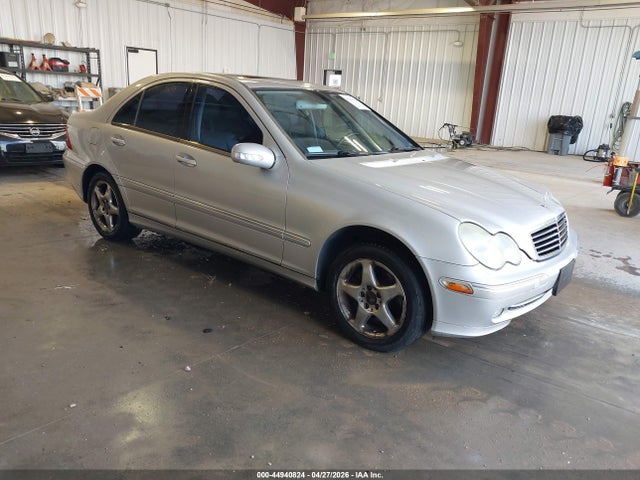Salvage Mercedes-Benz C-Class Image