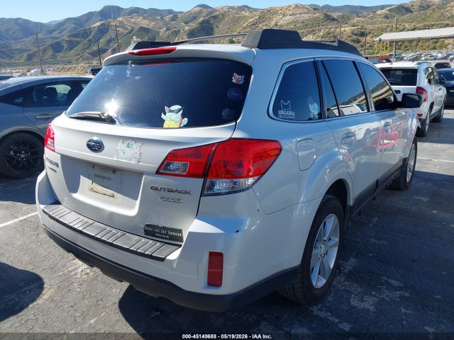 Subaru Outback 2.5i Premium