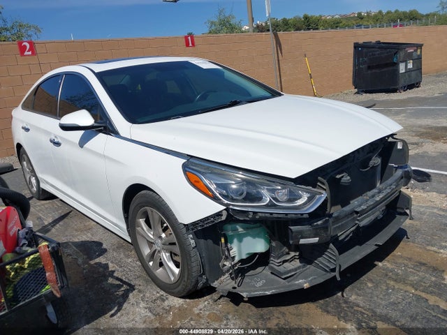 Salvage Hyundai SONATA Image