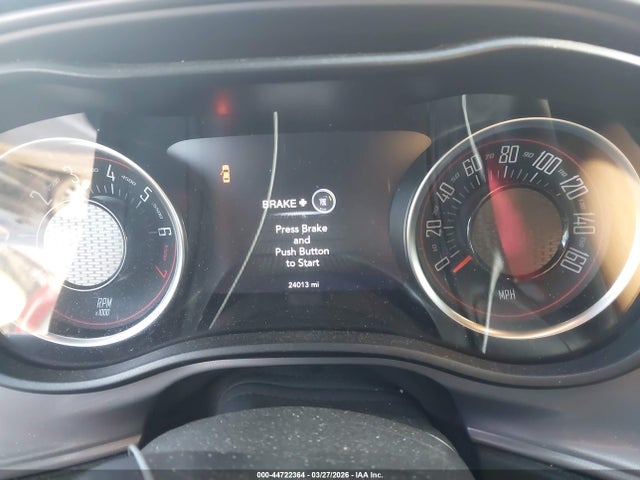 Dodge Challenger Sxt
