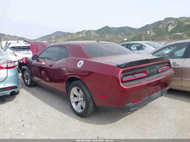Dodge Challenger Sxt