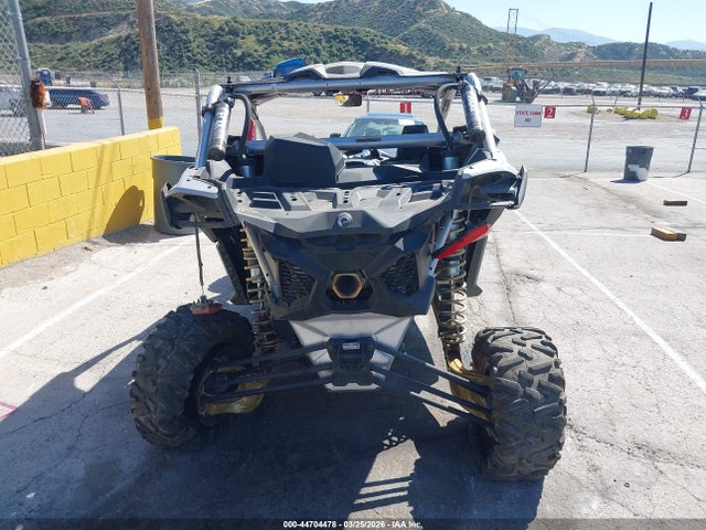 Can-Am Maverick X3 X Rs Turbo Rr