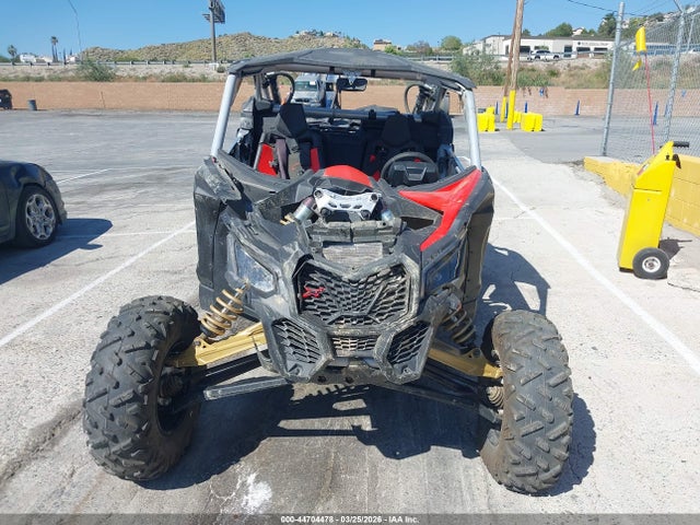 Can-Am Maverick X3 X Rs Turbo Rr