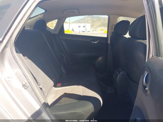 Nissan Sentra S