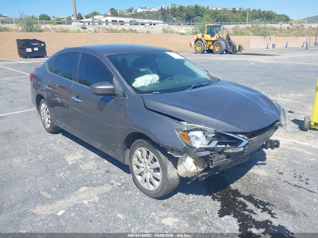 Salvage Nissan Sentra Image