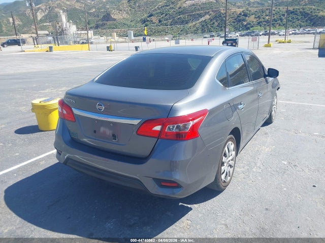 Nissan Sentra S