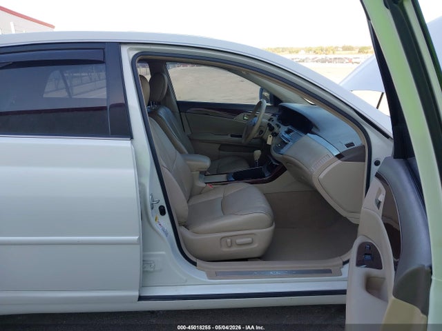 Toyota Avalon Xls