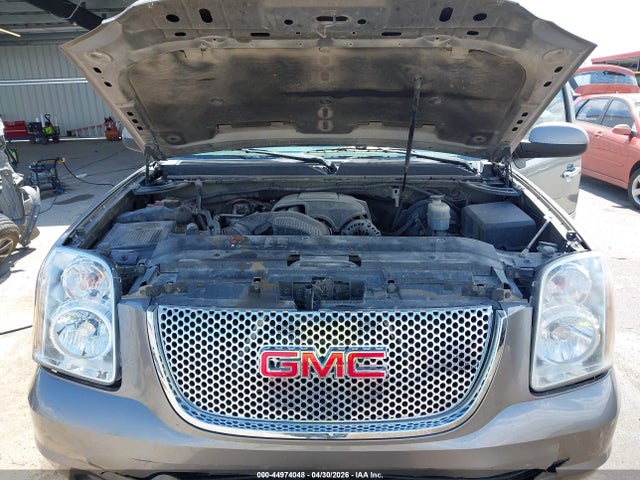 GMC Yukon Denali