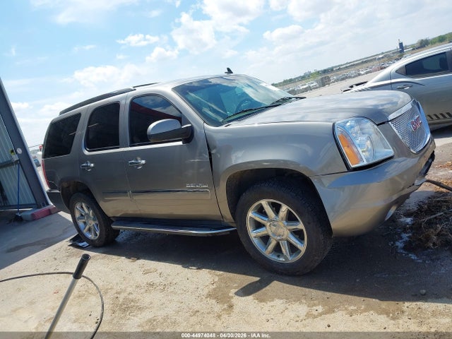 GMC Yukon Denali