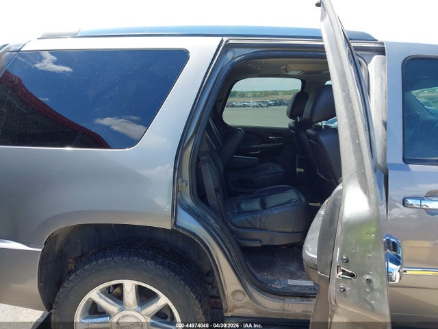 GMC Yukon Denali