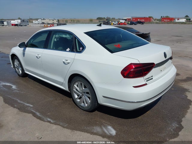 Volkswagen Passat 2.0t Se