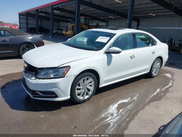 Volkswagen Passat 2.0t Se