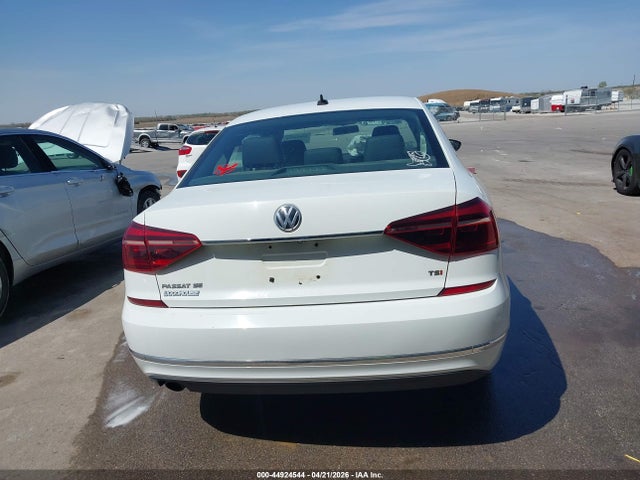 Volkswagen Passat 2.0t Se