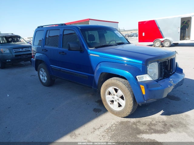 Salvage Jeep Liberty Image