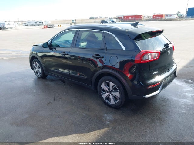 Kia Niro Lx