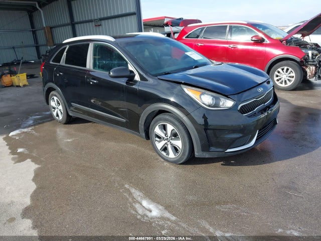 Salvage Kia Niro Image