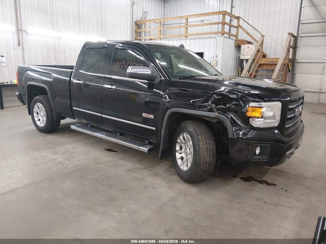 Salvage GMC Sierra 1500 Image