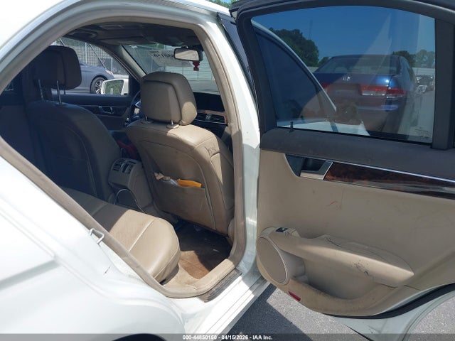 Mercedes-Benz C-Class Luxury 4matic