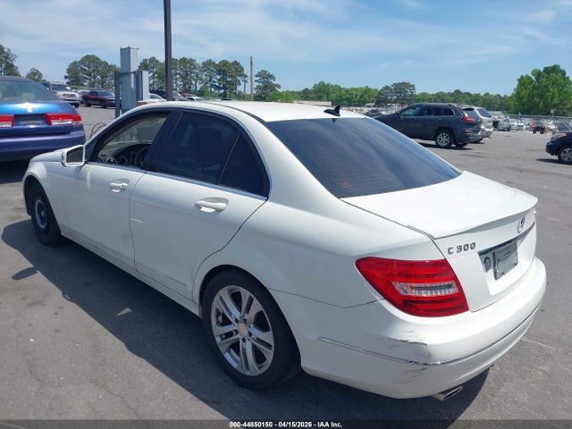 Mercedes-Benz C-Class Luxury 4matic