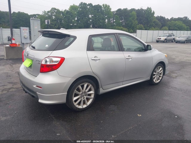 Toyota Matrix Xrs