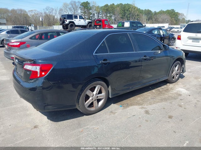 Toyota Camry Se