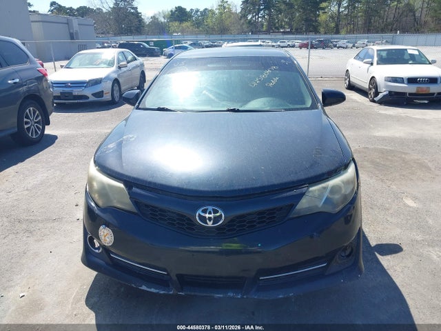 Toyota Camry Se