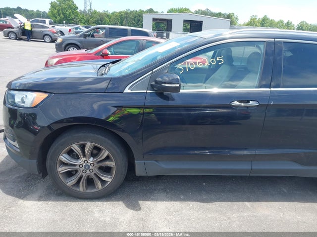 Ford Edge Titanium