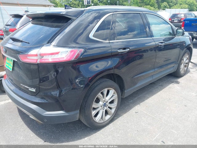 Ford Edge Titanium