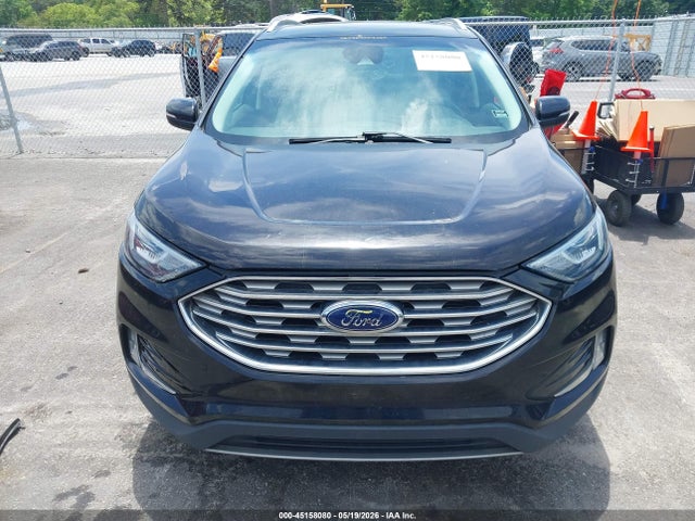 Ford Edge Titanium