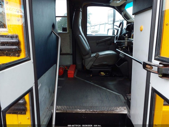 Chevrolet Bus Express Cutaway