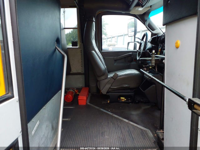Chevrolet Bus Express Cutaway