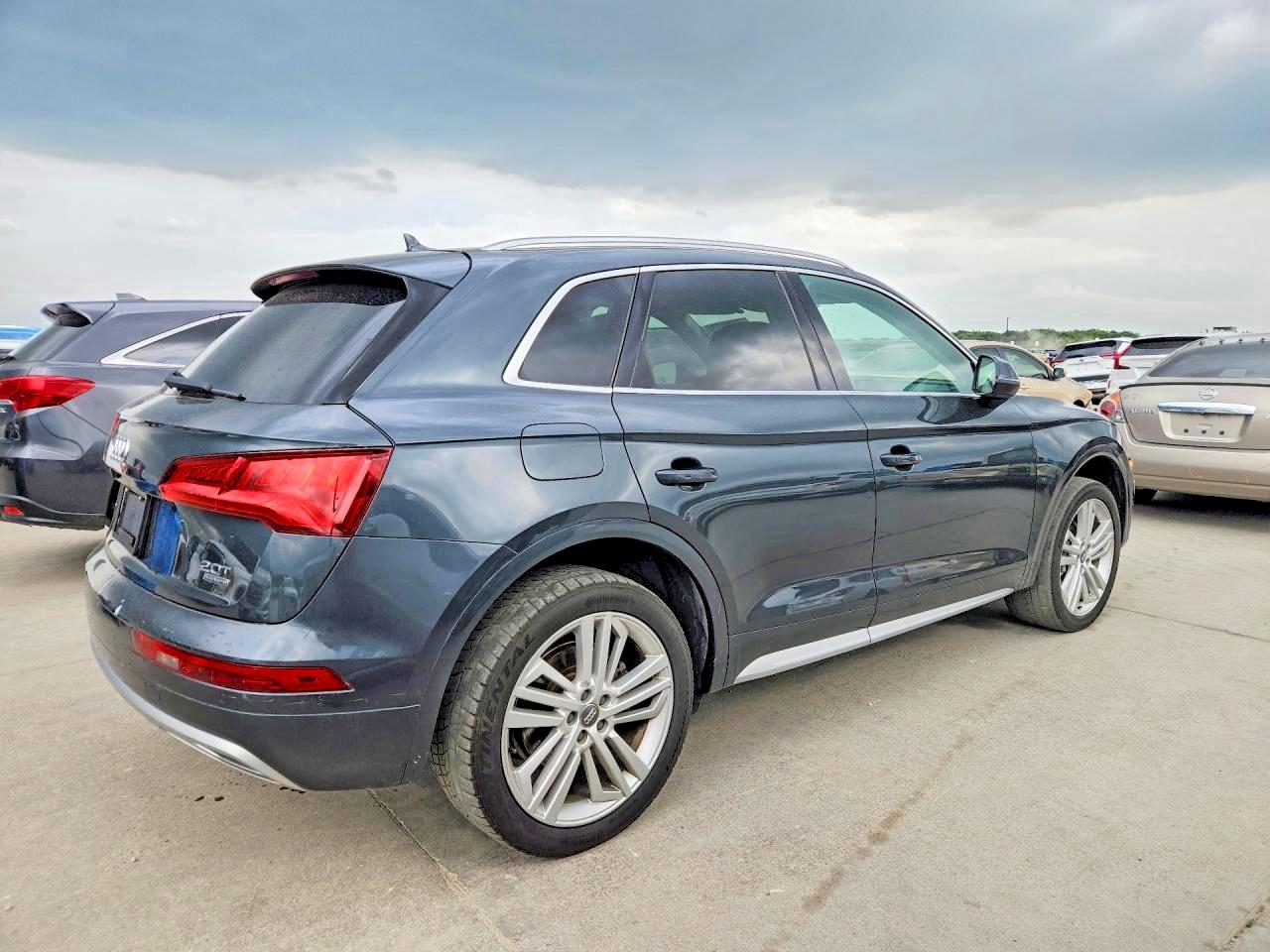 Audi Q5 Premium Plus