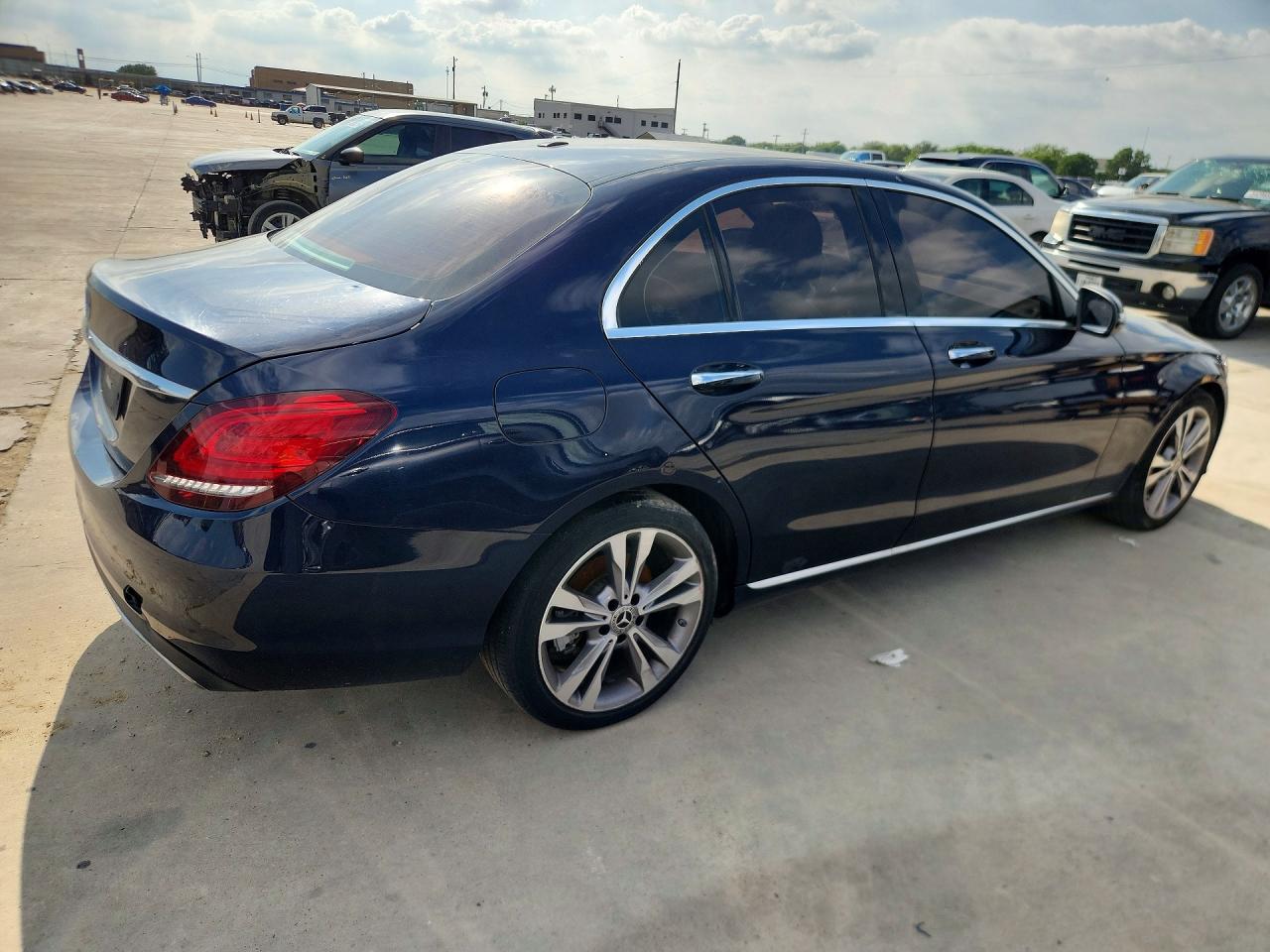 Mercedes-Benz C-Class 300