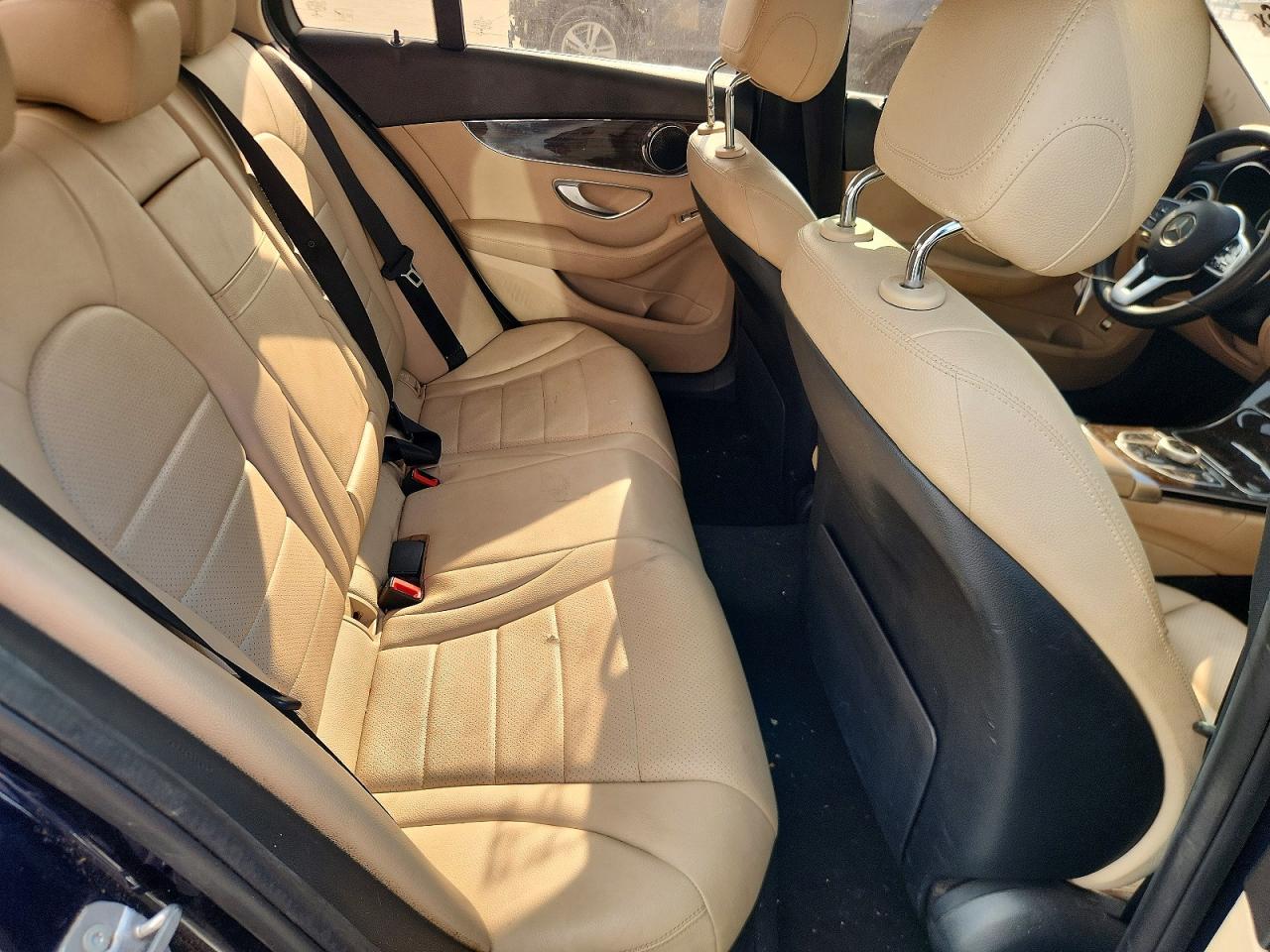 Mercedes-Benz C-Class 300