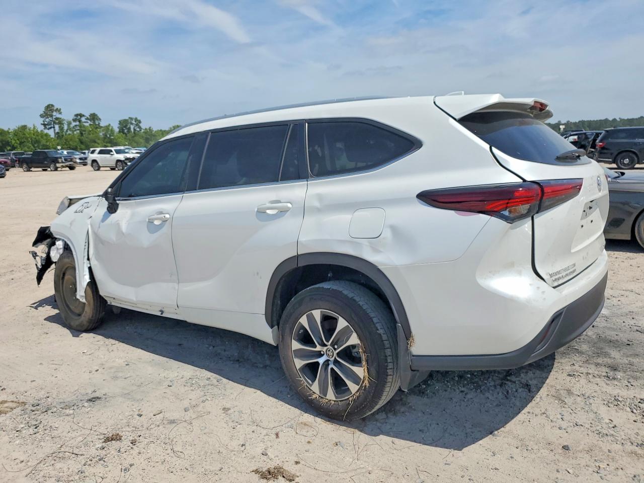 Toyota Highlander Le