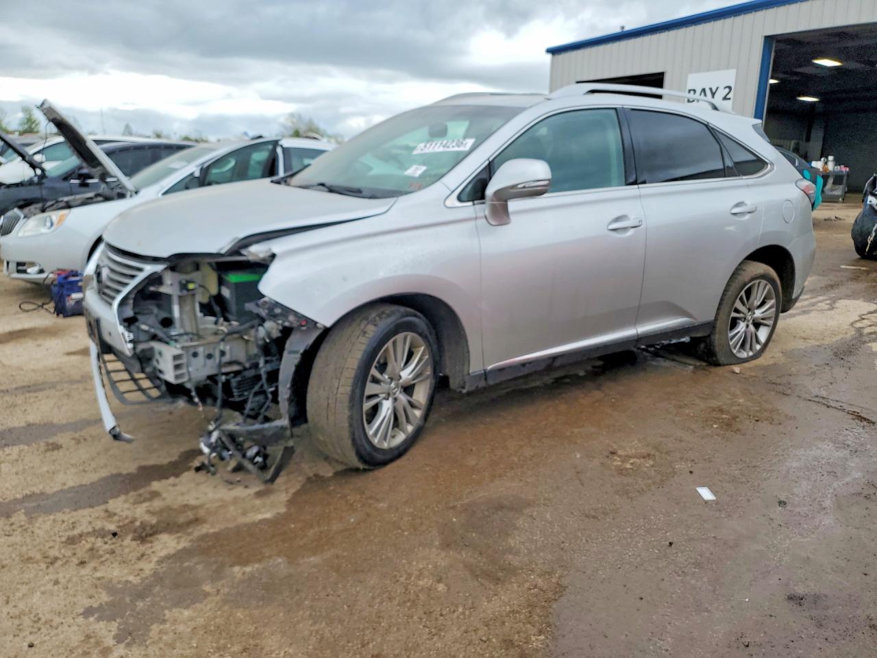 Salvage Lexus RX Image