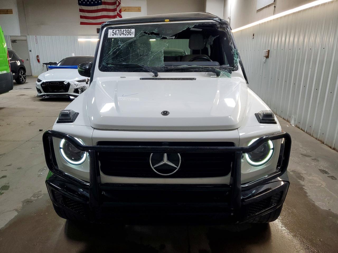 Mercedes-Benz G-Class 550