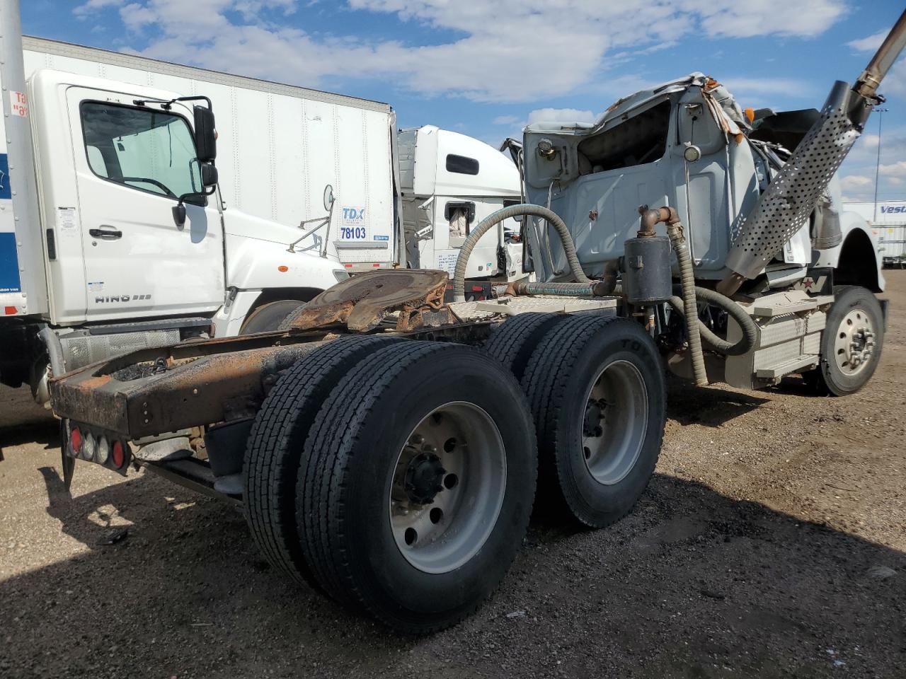 Western Star Auto Car Conventional 4900fa