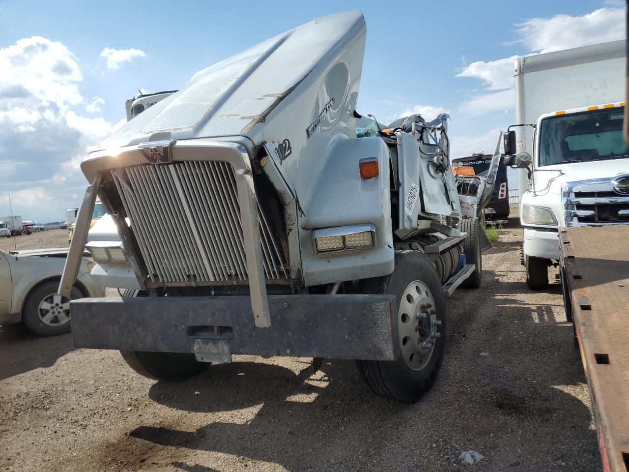 Western Star Auto Car Conventional 4900fa