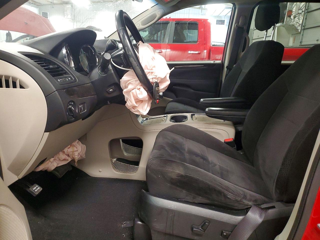 Dodge Caravan Sxt