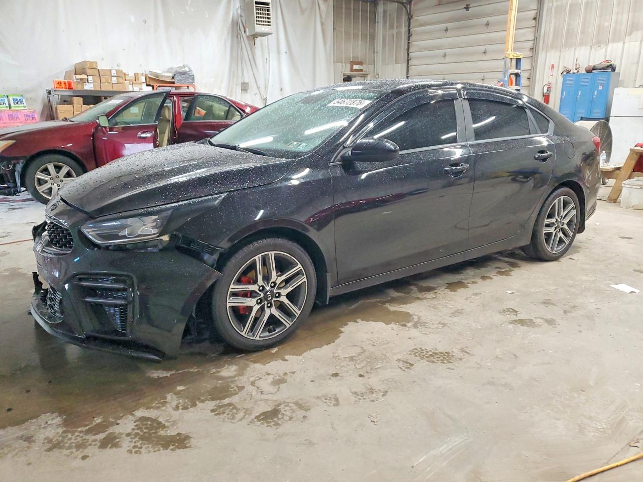 Salvage Kia Forte Image